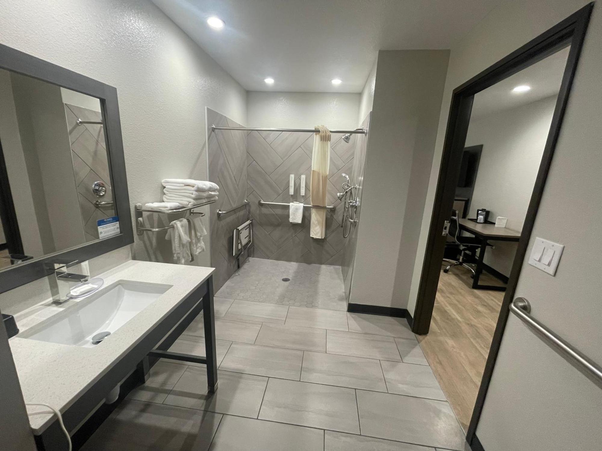 Clarion Pointe Hotell Fort Worth Eksteriør bilde