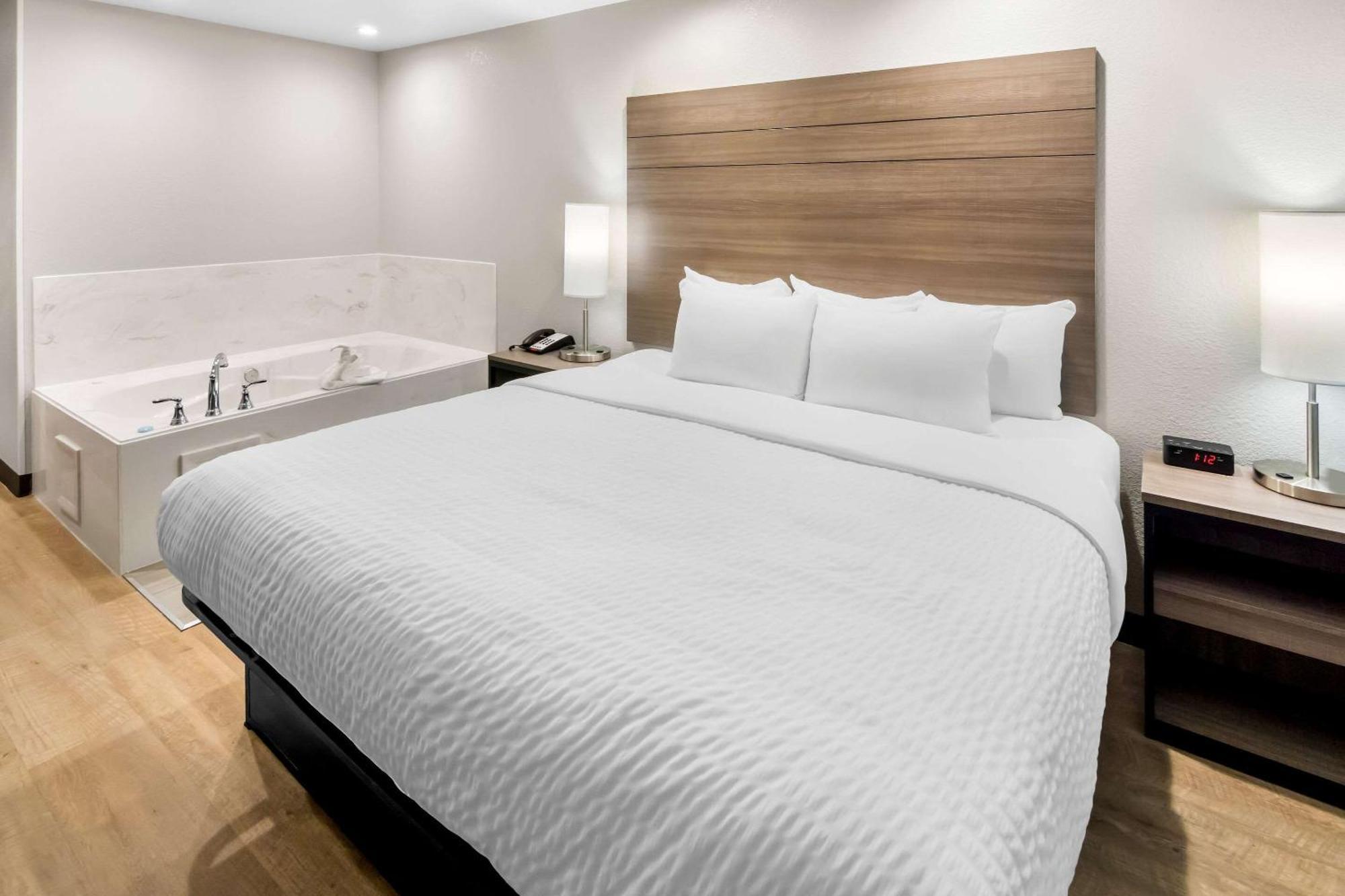 Clarion Pointe Hotell Fort Worth Eksteriør bilde